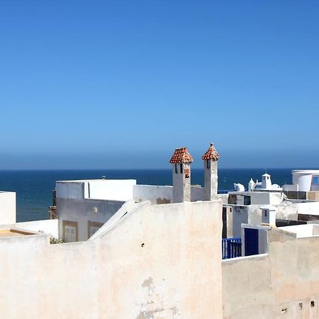 Riad Saltana Есувейра Екстериор снимка