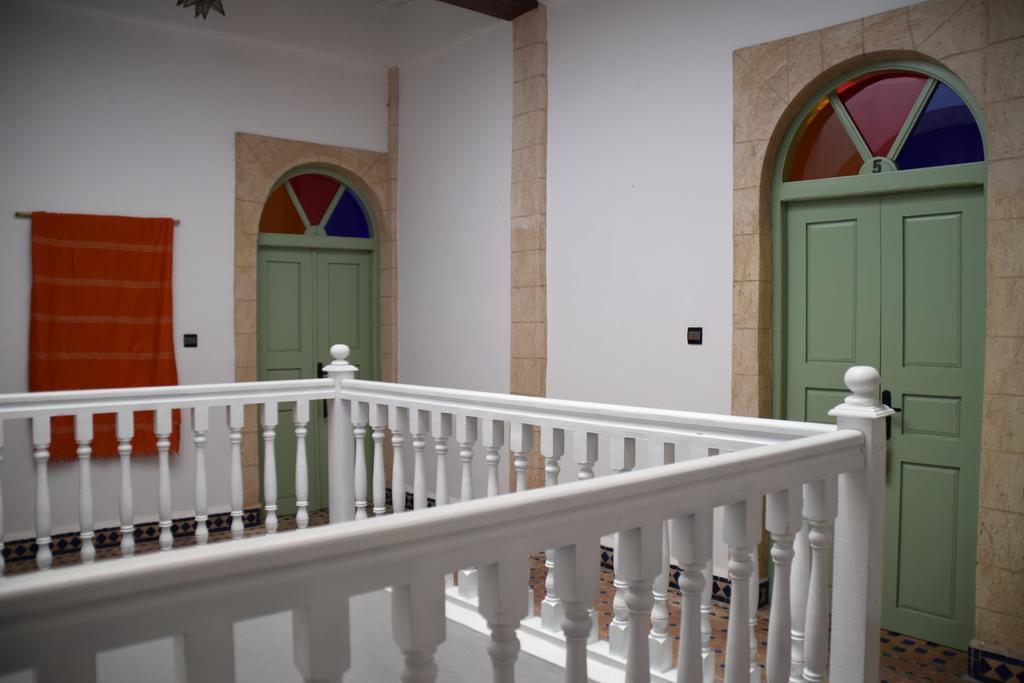 Riad Saltana Есувейра Екстериор снимка